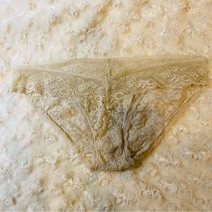 Aerie Cream Lace Panties Undies Size Small